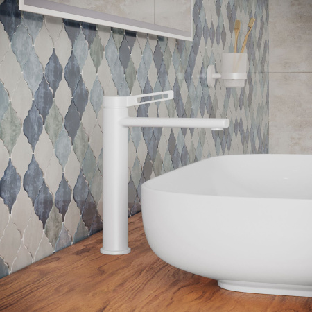 Высокий смеситель для раковины на столешницу Wellsee ONCE! and forever 182410000, белый